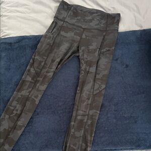 lululemon fast and free leggings 25”